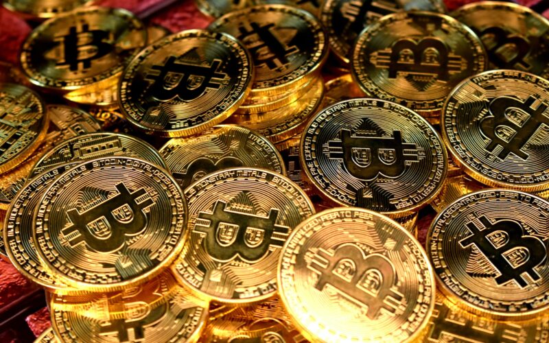 Vad Använder man Bitcoin till? Allt du Behöver Veta!